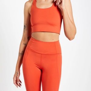 Sports Bra Girlfriend Collective Paloma Bra Orange Size XS NWT